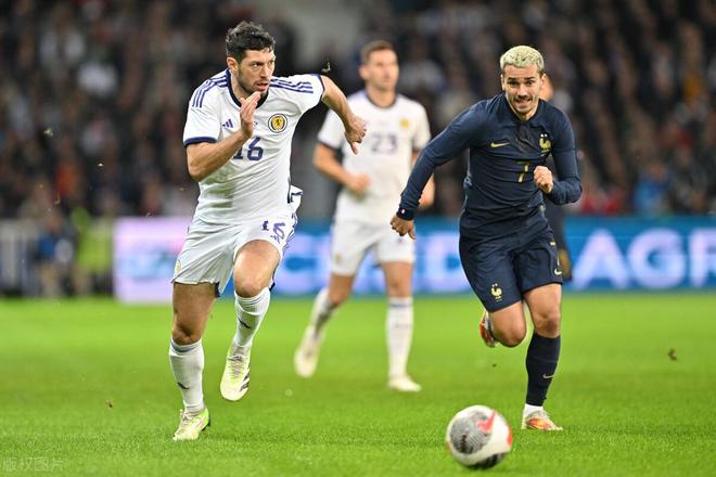 包含红蓝大战:荷兰队对决西班牙一胜一负的词条