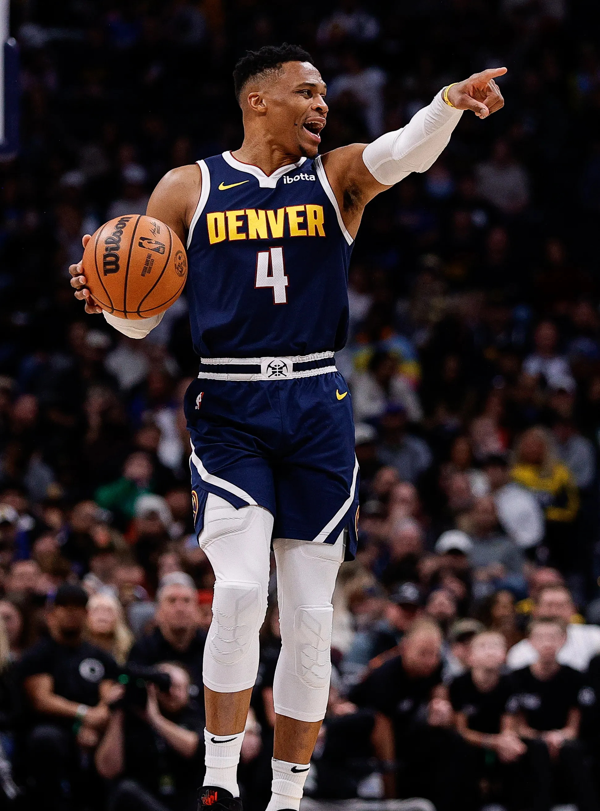 威少狂砍凯尔特人分,命运悬念迎来新赛季高光!