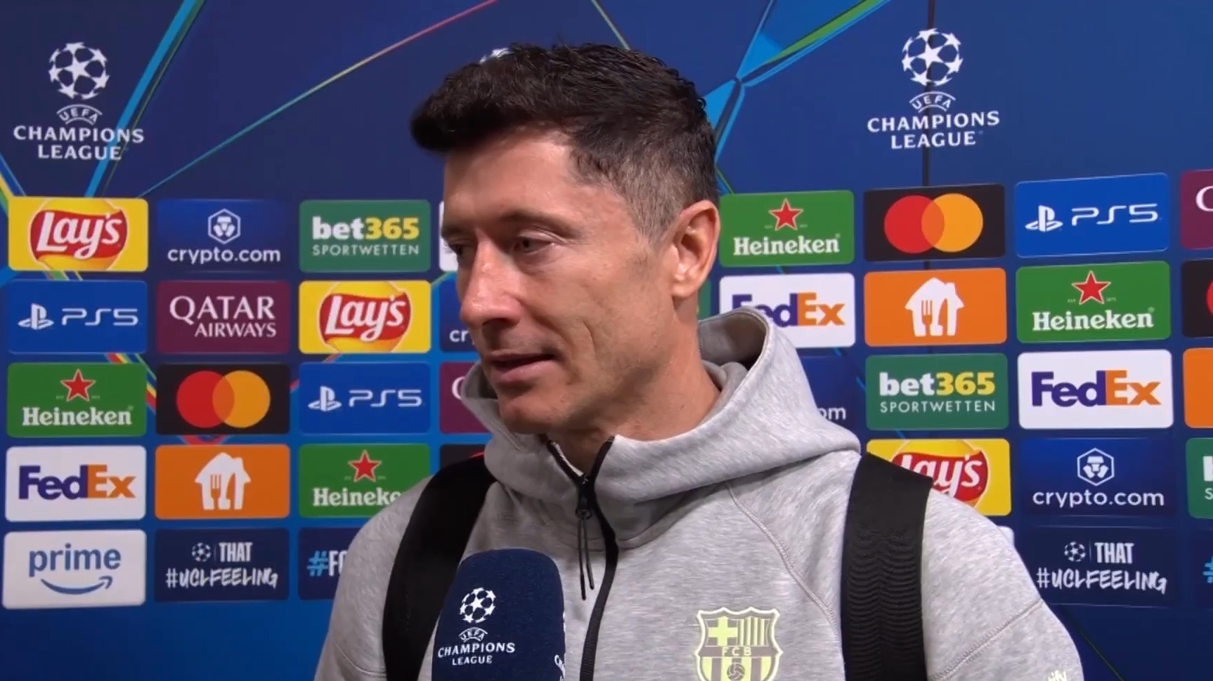 关于莱万多夫斯基连续十场比赛得分超过爆冷,瑞士队挑战极限!的信息