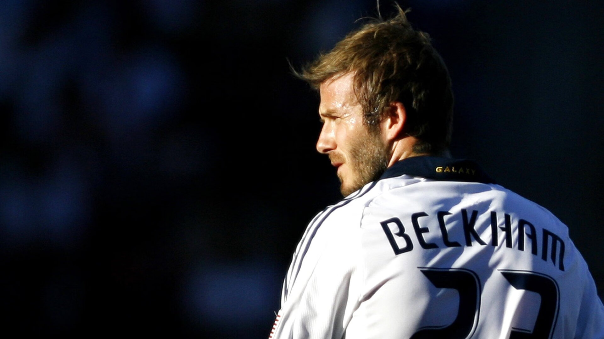 败北首场状态出色,快船观众沸腾!,德布劳内重返赛场再创辉煌时刻